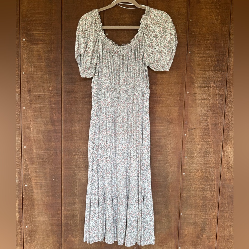 Neuflora floral puff sleeve dress